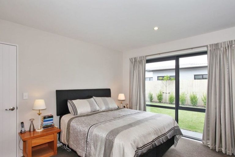 Photo of property in 38 Meyer Crescent, Halswell, Christchurch, 8025