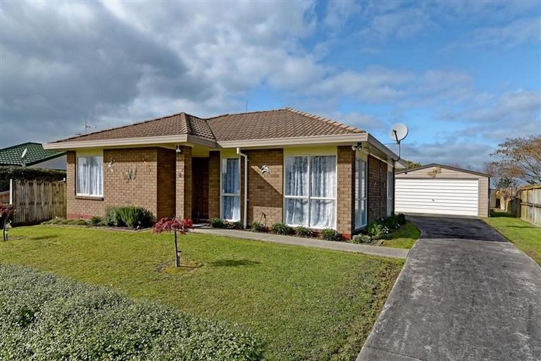 Photo of property in 8 Raleigh Avenue, Fairview Downs, Hamilton, 3214