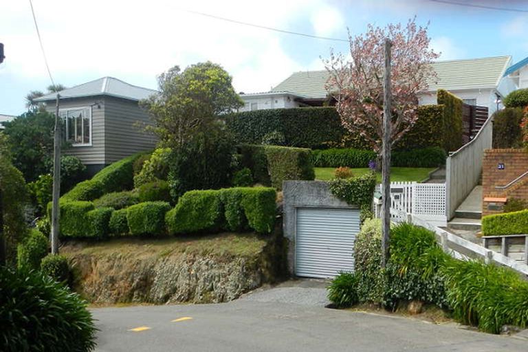 Photo of property in 29 Putnam Street, Northland, Wellington, 6012