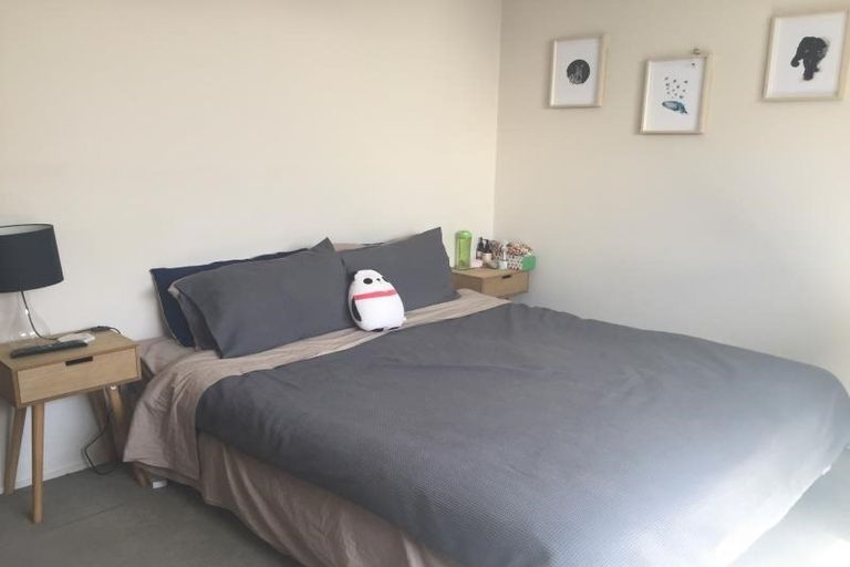 Photo of property in 2/143 Clarence Street, Riccarton, Christchurch, 8011