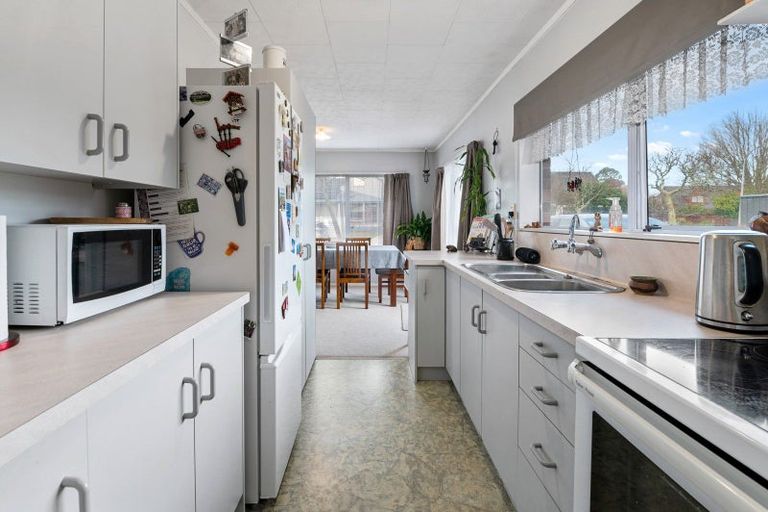 Photo of property in 29b Aquarius Drive, Kawaha Point, Rotorua, 3010