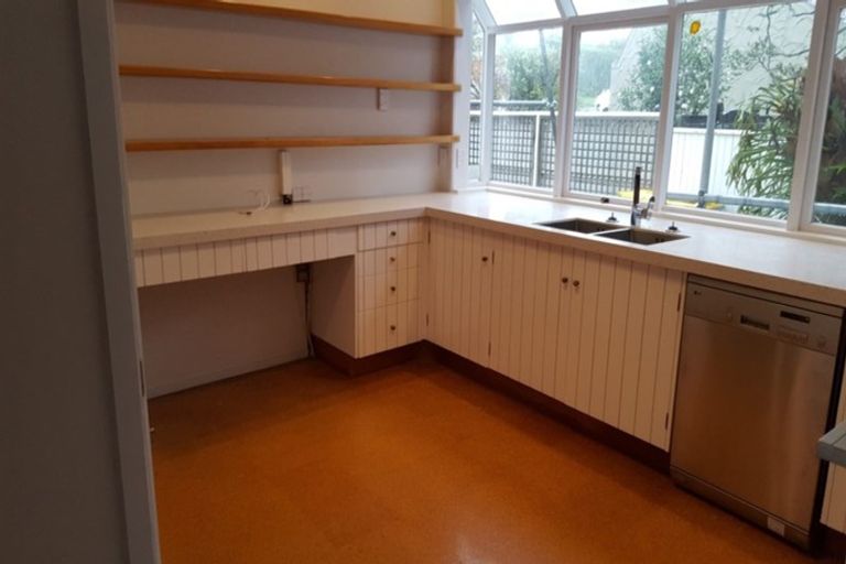 Photo of property in 1/10 Rewiti Avenue, Takapuna, Auckland, 0622