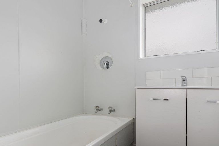 Photo of property in 89a Pohutukawa Drive, Owhata, Rotorua, 3010