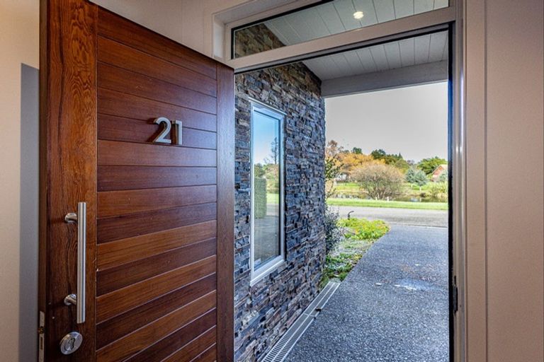 Photo of property in 21 Miro Park Lane, Ohakune, 4625