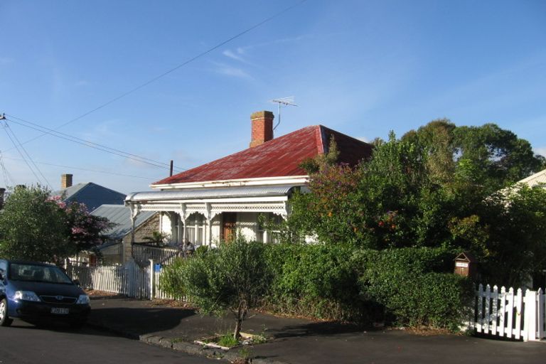 Photo of property in 17 Commercial Road, Grey Lynn, Auckland, 1021