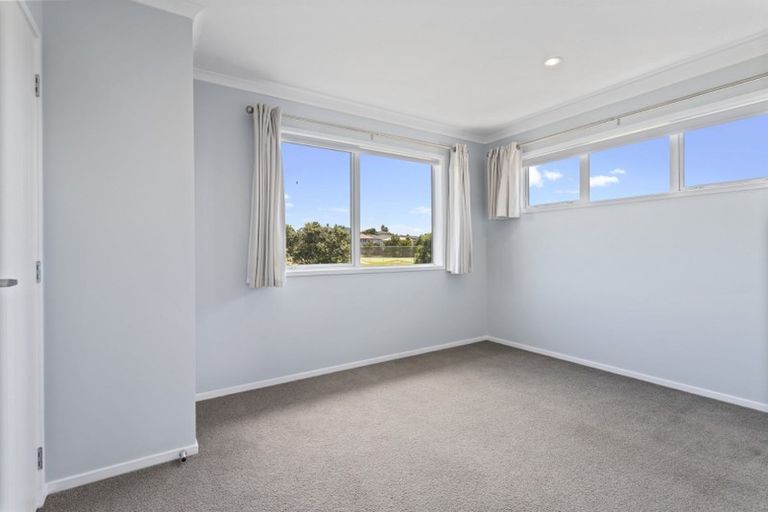 Photo of property in 45 Maylee Crescent, Gulf Harbour, Whangaparaoa, 0930