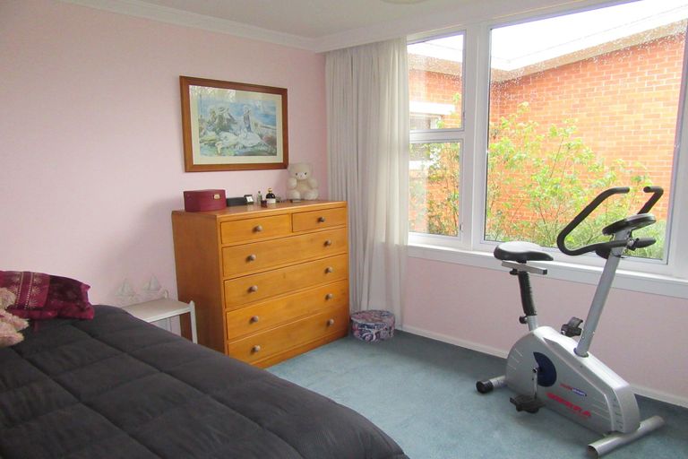 Photo of property in 82 Point Bush Road, Waimate, 7979