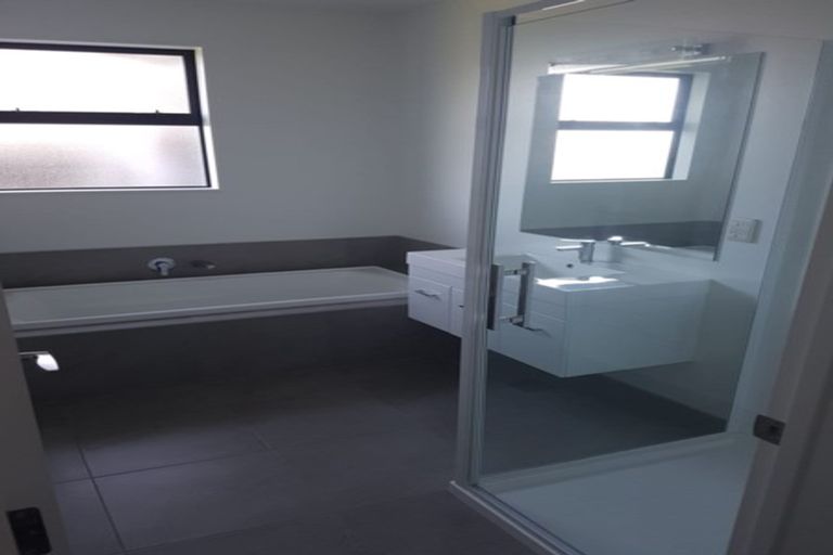 Photo of property in 93 Ledbury Drive, Rolleston, 7615