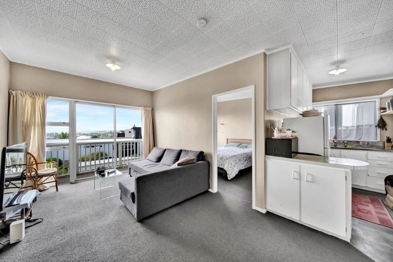 Photo of property in 7/16 Findlay Street, Moturoa, New Plymouth, 4310