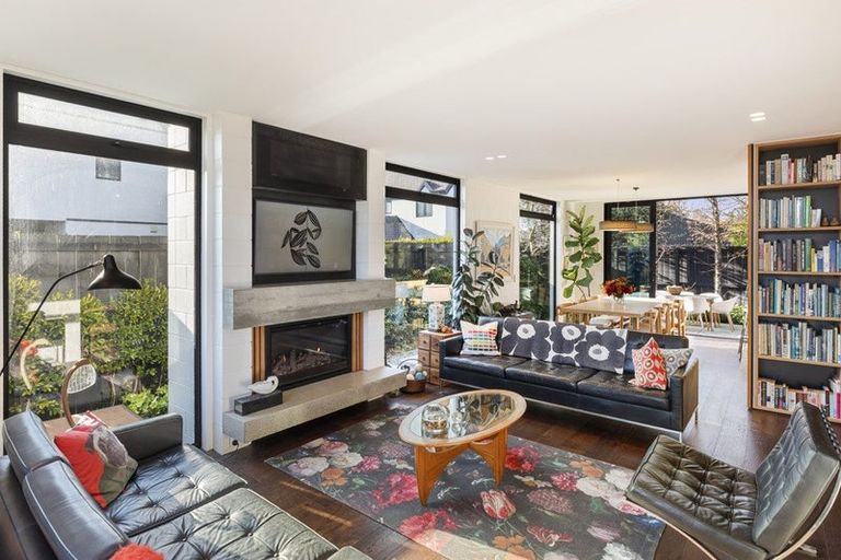 Photo of property in 24b Queens Avenue, Merivale, Christchurch, 8014