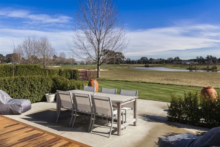 Photo of property in 14 Atkinsons Lane, Pegasus, 7612