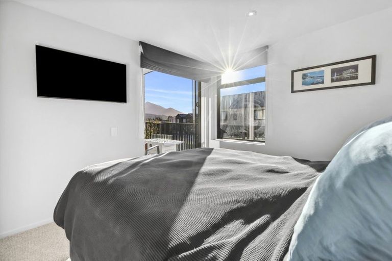 Photo of property in 23/7 Northlake Drive, Wanaka, 9305
