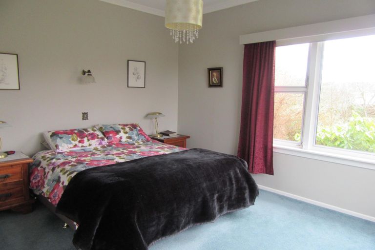 Photo of property in 82 Point Bush Road, Waimate, 7979