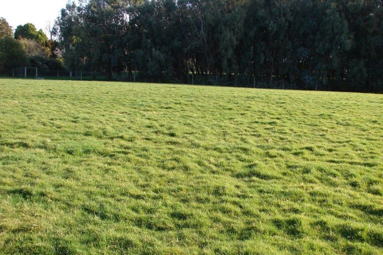 Photo of property in 50 Mckellar Road, Seaward Bush, Invercargill, 9871