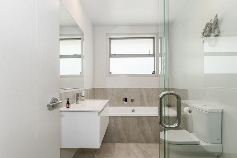 Photo of property in 9 Jeffs Way, Papamoa Beach, Papamoa, 3118