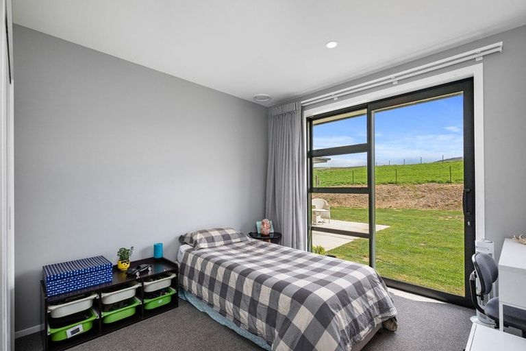 Photo of property in 22 Stones Road, Waikerikeri, Alexandra, 9391
