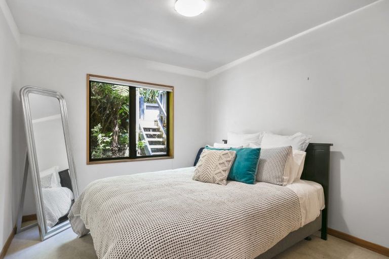 Photo of property in 3/8 Roscoe Terrace, Wadestown, Wellington, 6012