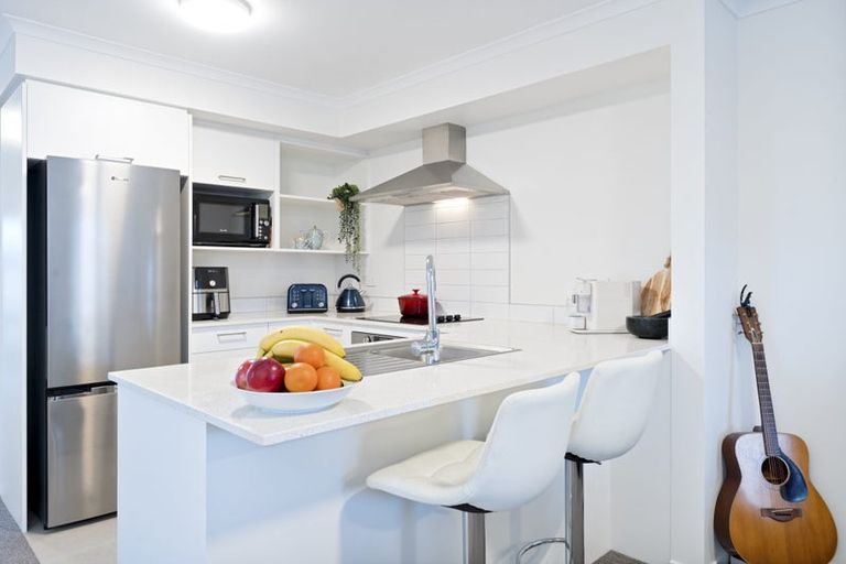 Photo of property in 51 Kauri Amber Road, Westgate, Auckland, 0614