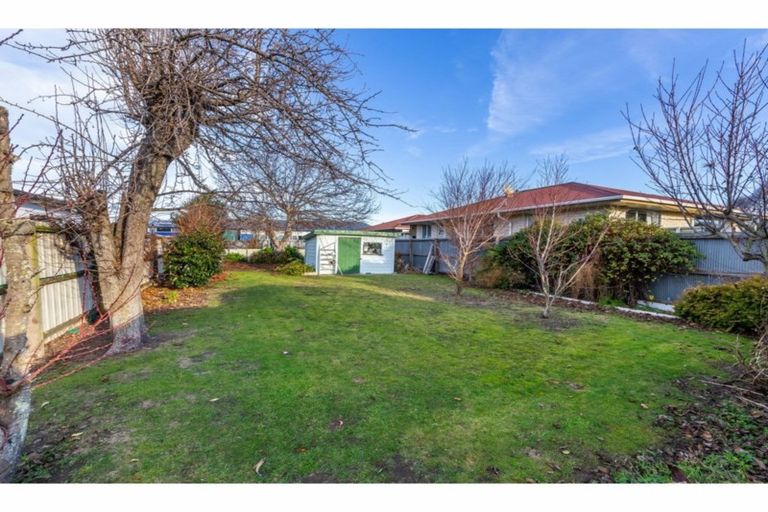 Photo of property in 13 Cradock Street, South New Brighton, Christchurch, 8062