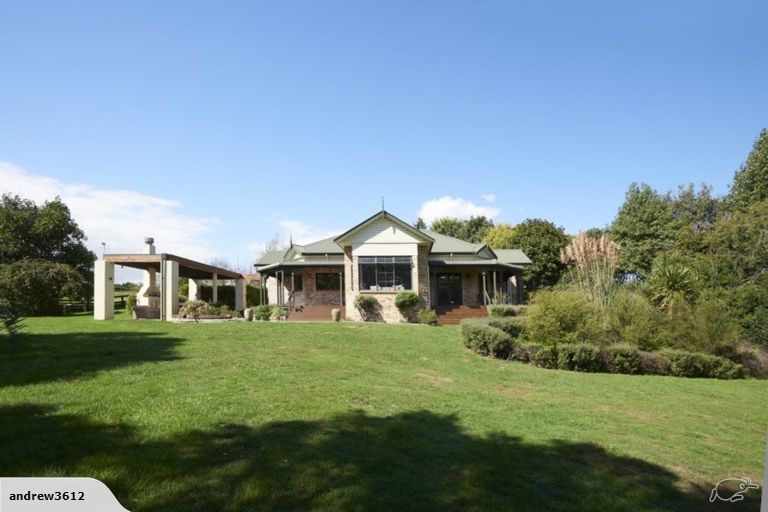 Photo of property in 51d Klipsch Road, Glenbrook, Pukekohe, 2679