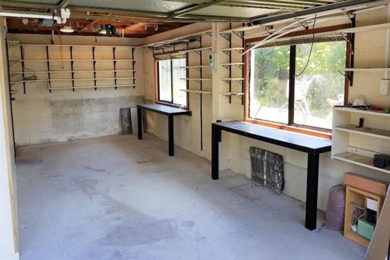 Photo of property in 870a Beach Road, Waiake, Auckland, 0630