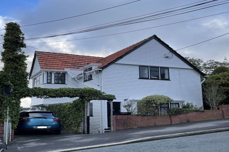 Photo of property in 53 Thompson Street, Mount Cook, Wellington, 6011