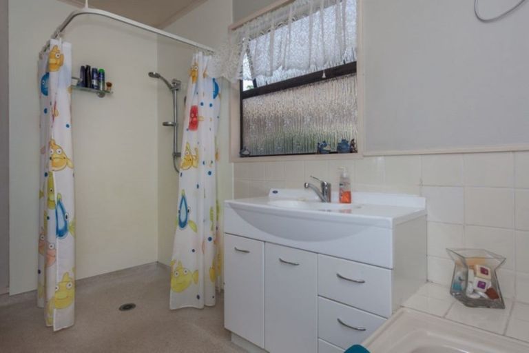 Photo of property in 201 Tukere Drive, Whangamata, 3620