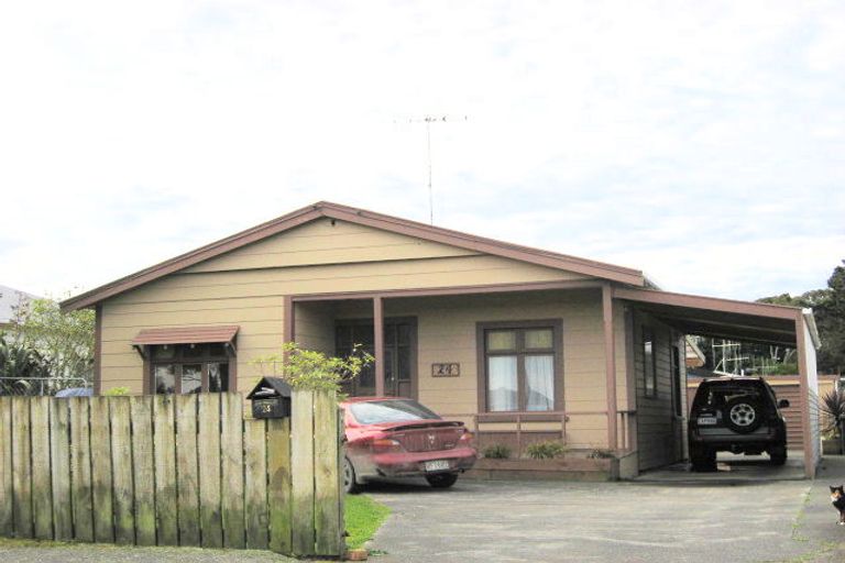 Photo of property in 24 Bignell Street, Gonville, Whanganui, 4501