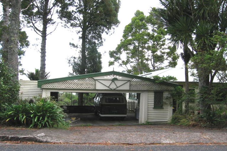 Photo of property in 78 Park Road, Titirangi, Auckland, 0604