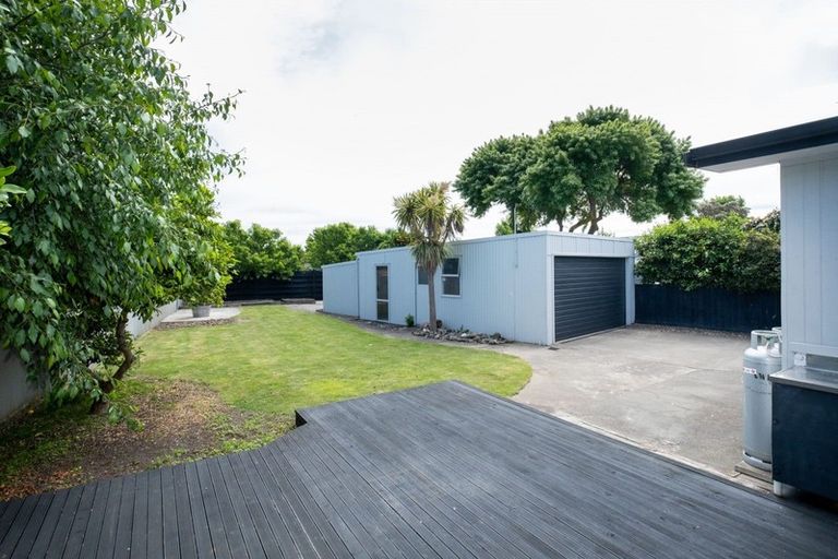 Photo of property in 11 Lipscombe Crescent, Havelock North, 4130