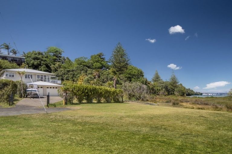 Photo of property in 55 Kawerau Avenue, Devonport, Auckland, 0624