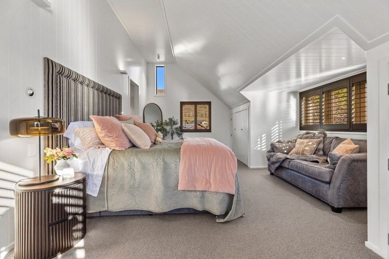 Photo of property in 8 Little Oak Common, Wanaka, 9305