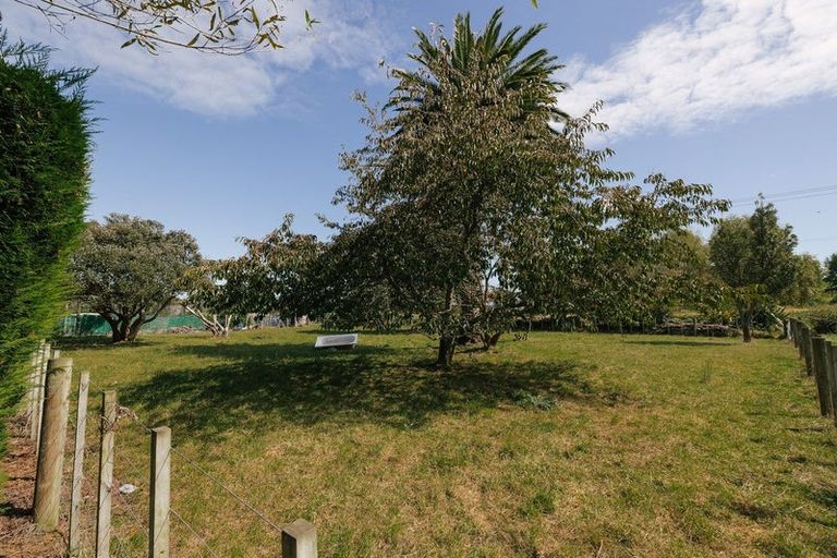 Photo of property in 40 Turitea Road, Fitzherbert, Palmerston North, 4472