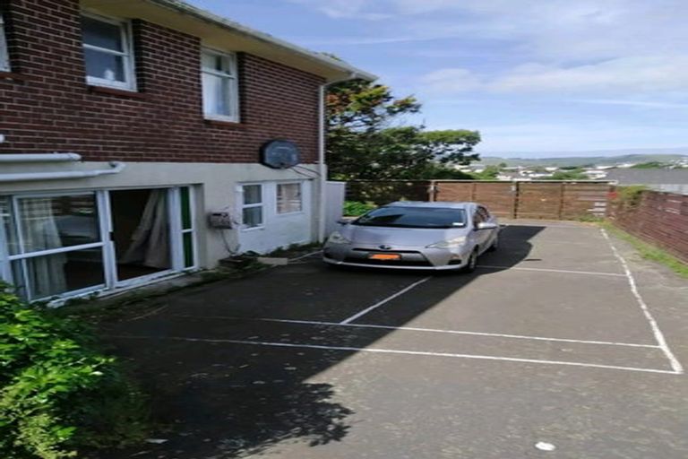 Photo of property in 177 Broderick Road, Johnsonville, Wellington, 6037