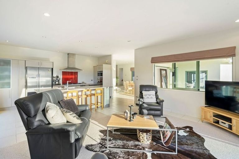 Photo of property in 62 Voyager Drive, Gulf Harbour, Whangaparaoa, 0930