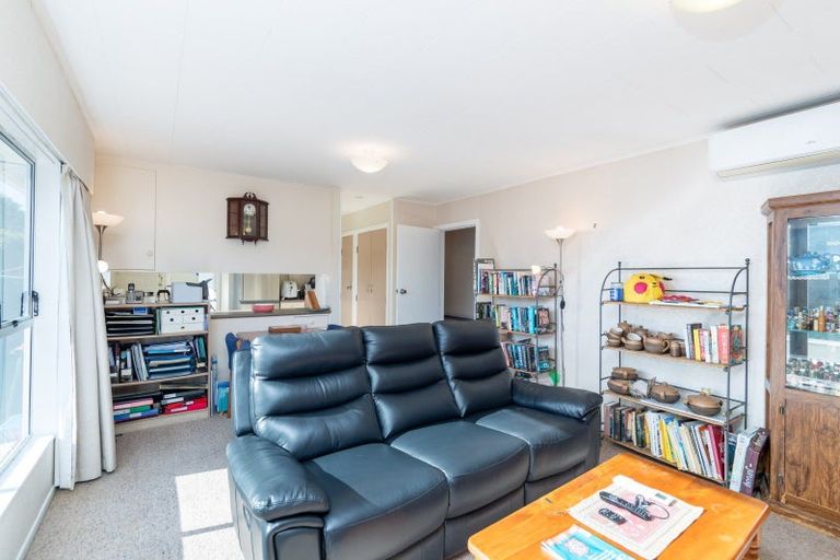 Photo of property in 11b Waddington Drive, Naenae, Lower Hutt, 5011
