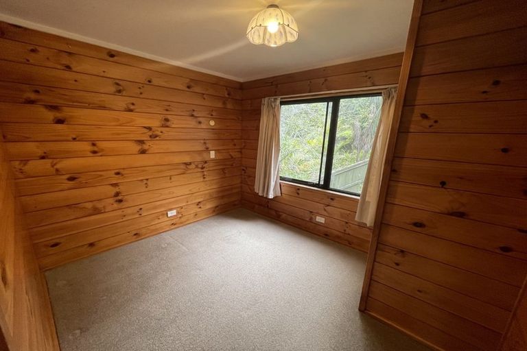 Photo of property in 2/30 Charles Dickens Drive, Mellons Bay, Auckland, 2014