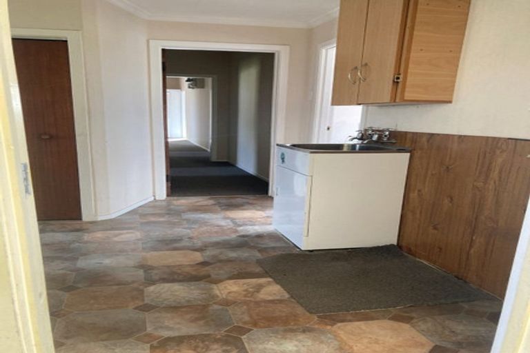 Photo of property in 136 Smart Road, Glen Avon, New Plymouth, 4372