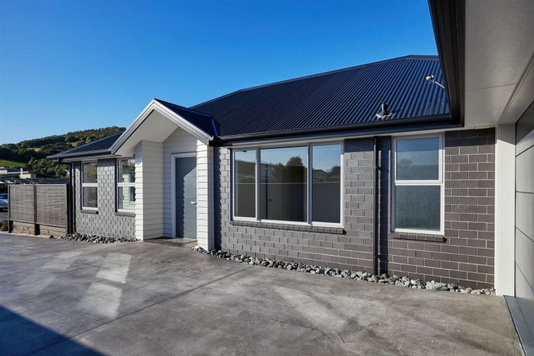 Photo of property in 7 Mcrae Gardens, Kaikoura Flat, Kaikoura, 7371