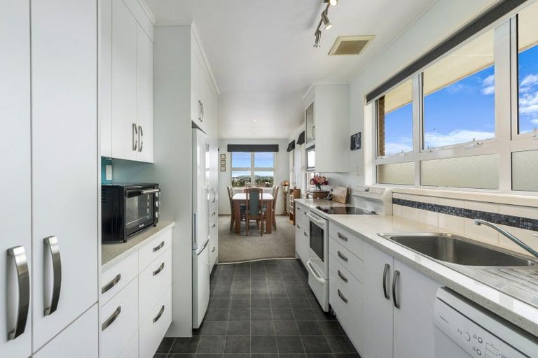 Photo of property in 24 Highfield Crescent, Brookfield, Tauranga, 3110