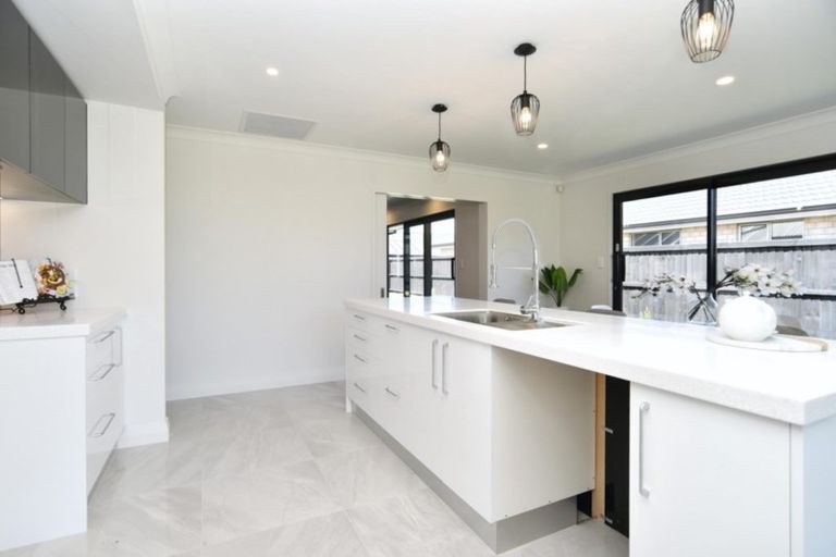 Photo of property in 116 Broadlands Drive, Rolleston, 7615