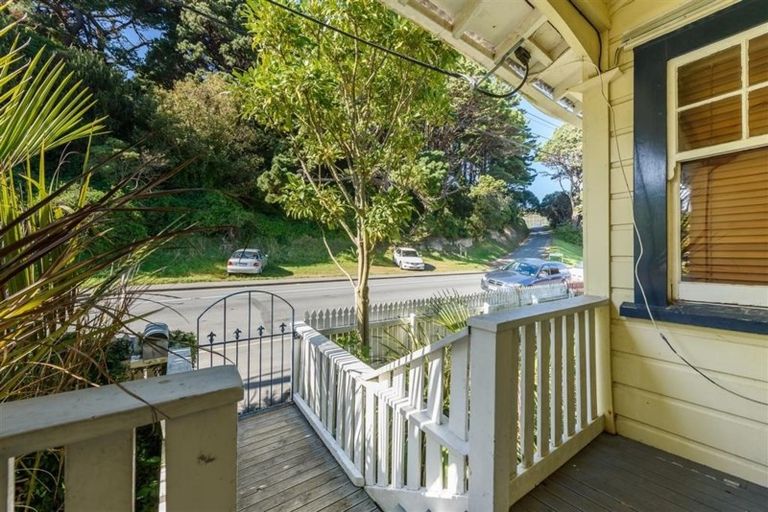 Photo of property in 146 Russell Terrace, Berhampore, Wellington, 6023