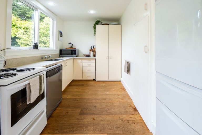 Photo of property in 6506 Christchurch Akaroa Road, Takamatua, 7581