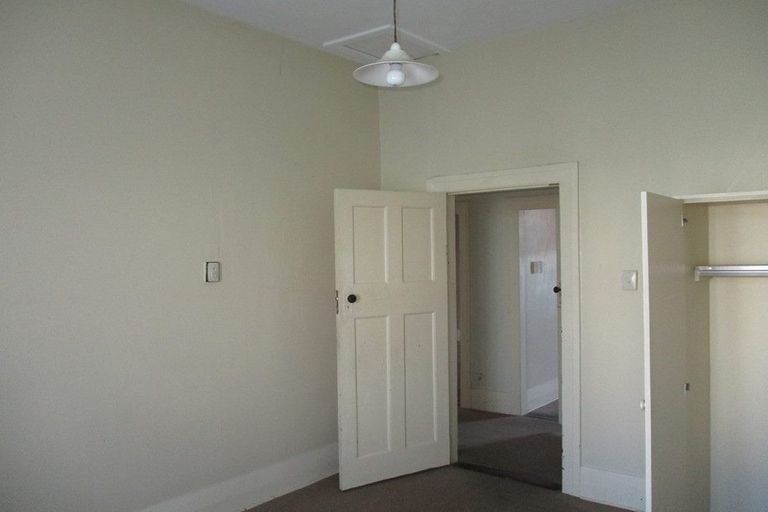 Photo of property in 10 Cashel Street, South Dunedin, Dunedin, 9012