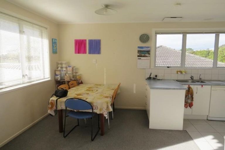 Photo of property in 142 Pembroke Street, Westown, New Plymouth, 4310