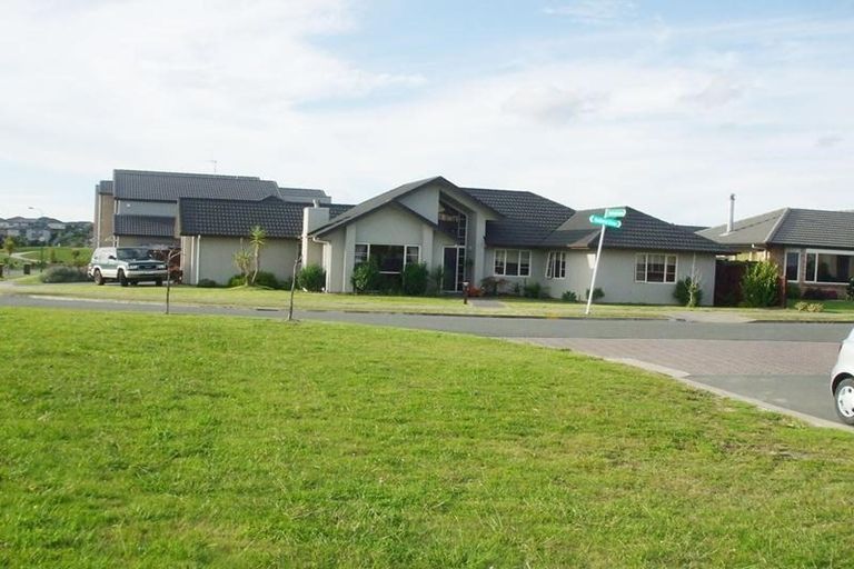 Photo of property in 40 Salford Crescent, Flat Bush, Auckland, 2019