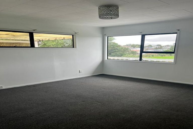 Photo of property in 16 Beaufort Place, Papatoetoe, Auckland, 2025
