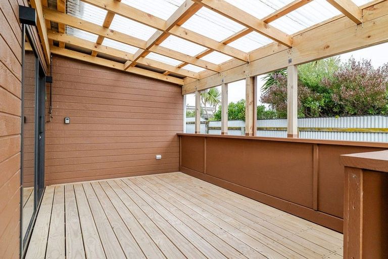 Photo of property in 71 Punga Street, Tangimoana, 4822