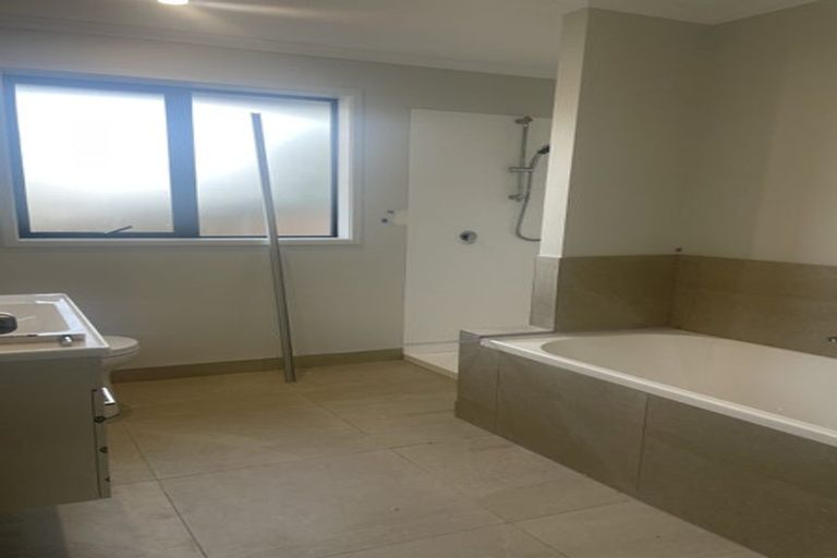 Photo of property in 29a Hammond Avenue, Hatfields Beach, Orewa, 0931