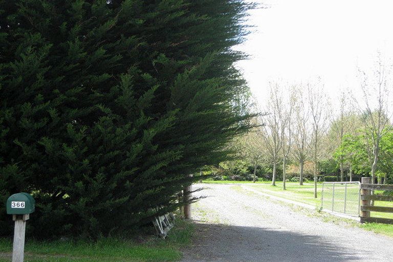 Photo of property in 366 Tuahiwi Road, Tuahiwi, Kaiapoi, 7691